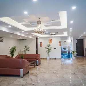 The Leaf Medanta 3* Gurgaon