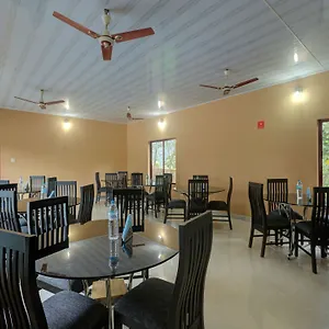 Oyo 9678 Misty Garden 3* Munnar